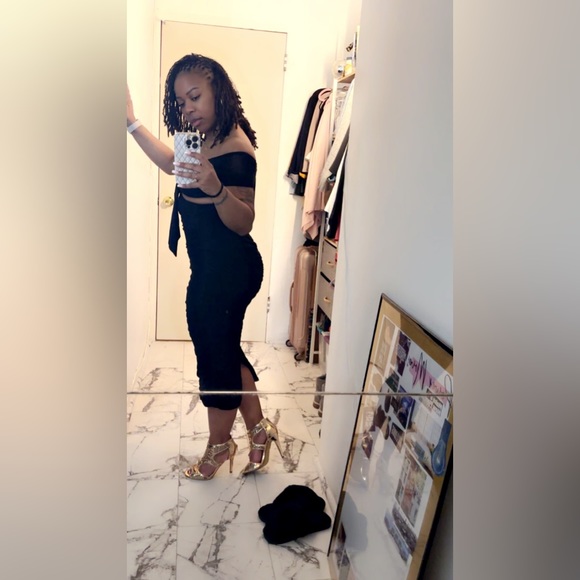 Simple and sweet mesh ruched dress - Picture 4 of 5